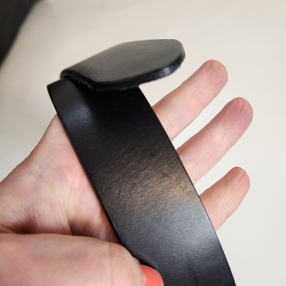 Aritzia auxiliary black belt size XXS in VGUC - Picture 7 of 9